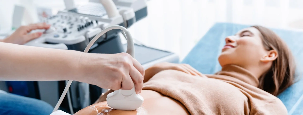 A professional consultation for publicly funded IVF in Stockholm at Ovumia, illustrating the path to region-funded fertility treatment and affordable IVF prices.